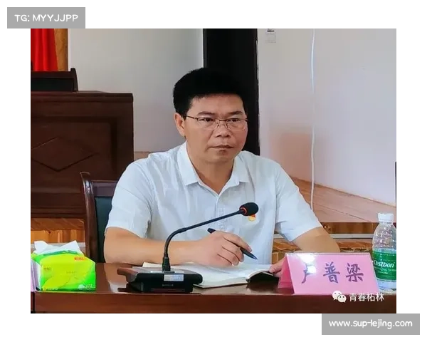 庐山西海杯中外拳王争霸赛盛大启幕 九江体育局与风景区联合主办 庐山西海杯中外拳王争霸赛盛大启幕 九江体育局与风景区联合主办